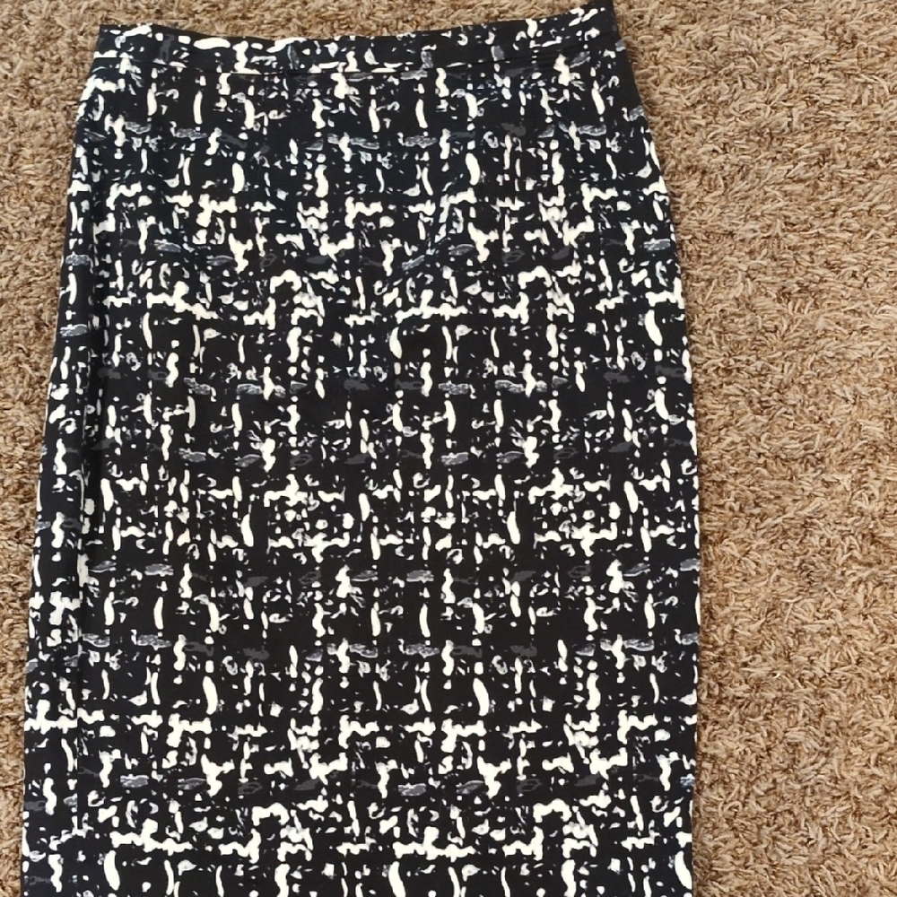 Michael Kors Black and Cream Midi Skirt